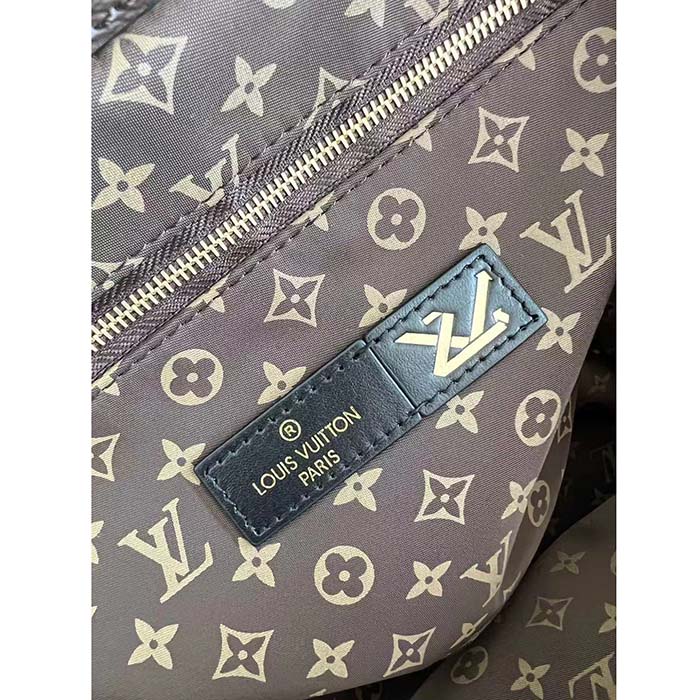Louis Vuitton LV Unisex OnTheGo GM Tote Silver Recycled Metallic Nylon Econyl