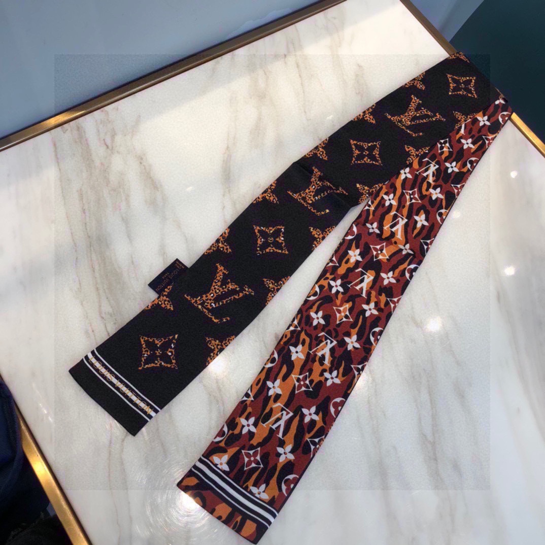 Louis Vuitton LV Women Monogram Giant Jungle Black Silk Bandeau Monogram Canvas