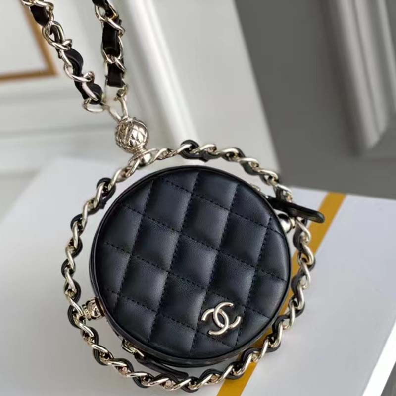 Chanel Women Chain Handbag Goatskin Leather Gold-Tone Metal Black