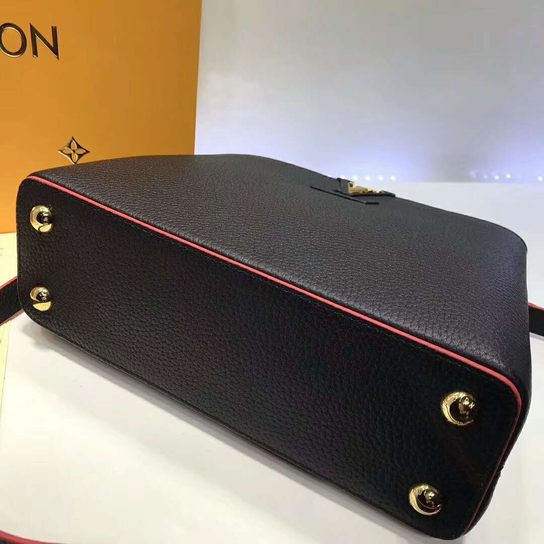 Louis Vuitton LV Capucines PM Leather Bag-Black