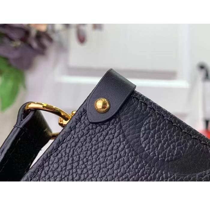 Louis Vuitton LV Women OnTheGo East West Black Embossed Grained Cowhide Leather