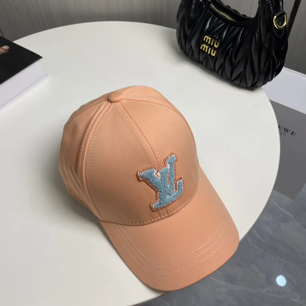 Louis Vuitton Unisex LV Signature Cap-Sunset M7377M