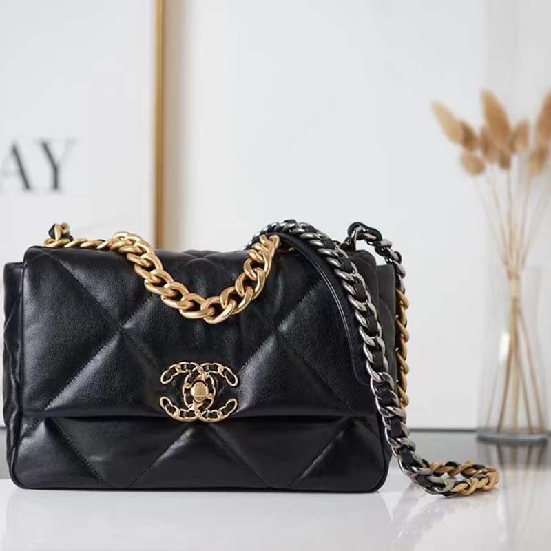 Chanel Women 19 Handbag Lambskin Gold Silver-Tone Ruthenium-Finish Metal Black
