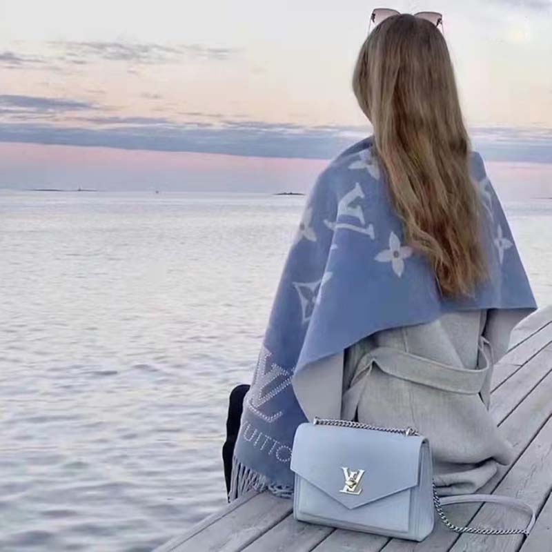 Louis Vuitton LV Unisex Studdy Reykjavik Scarf Denim Blue Allover Monogram Jacquard Weave