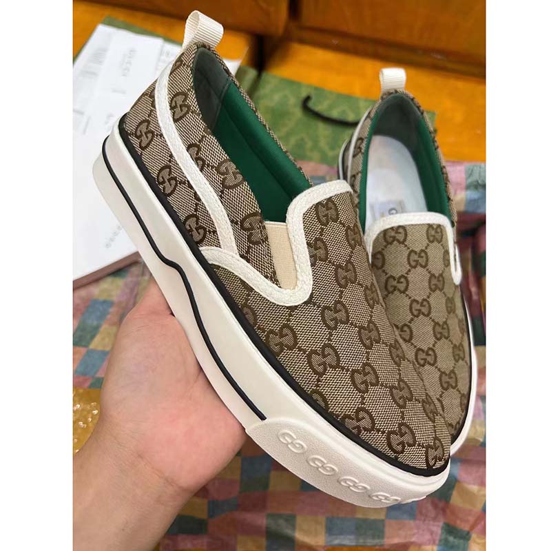 Gucci Unisex GG Tennis 1977 Slip On Sneaker Beige Ebony GG Supreme Canvas