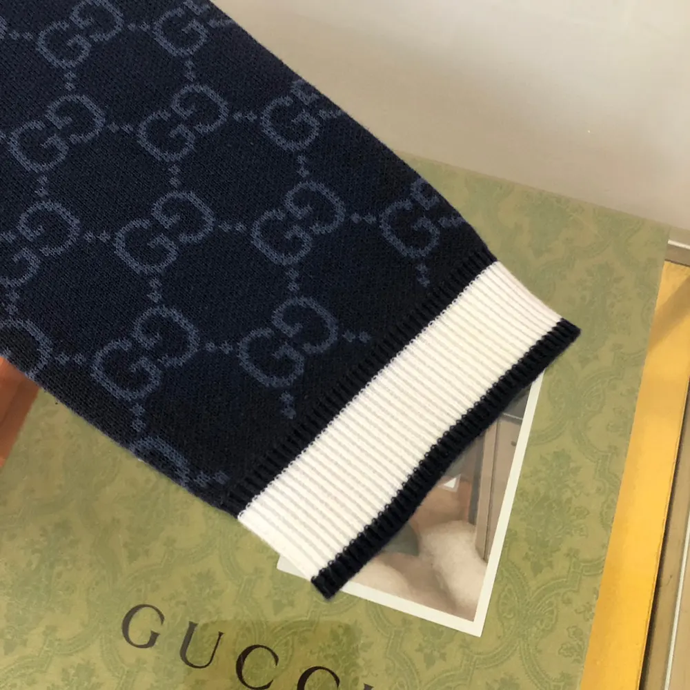 Gucci Women GG Fine Cotton Jacquard Cardigan-Navy 836304XKE0P