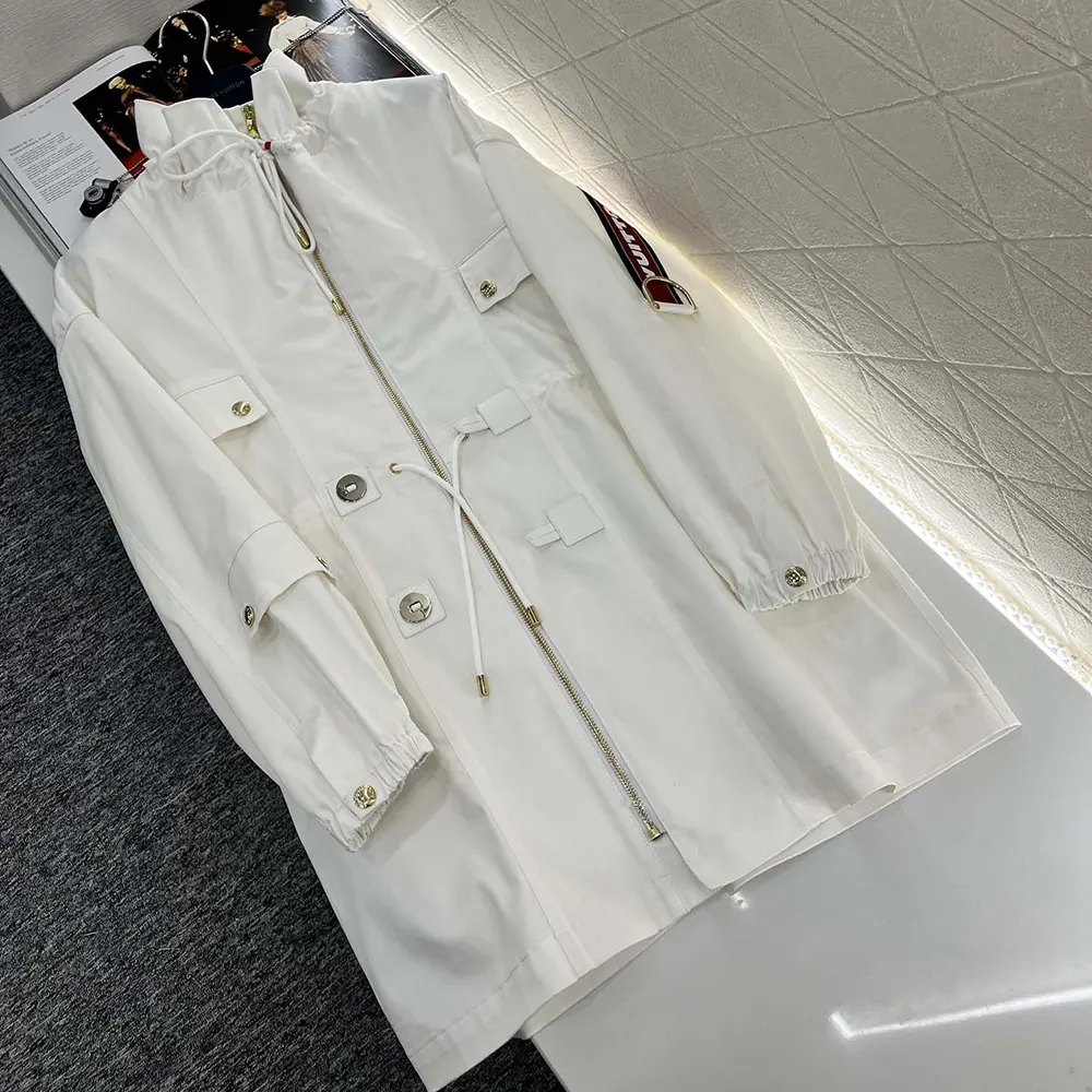 Louis Vuitton Women LV x AC Twill Parka 1AFZS6