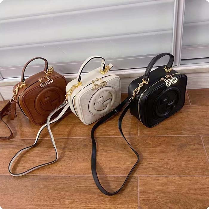 Gucci Women GG Blondie Top Handle Bag Cuir Leather Round Interlocking G