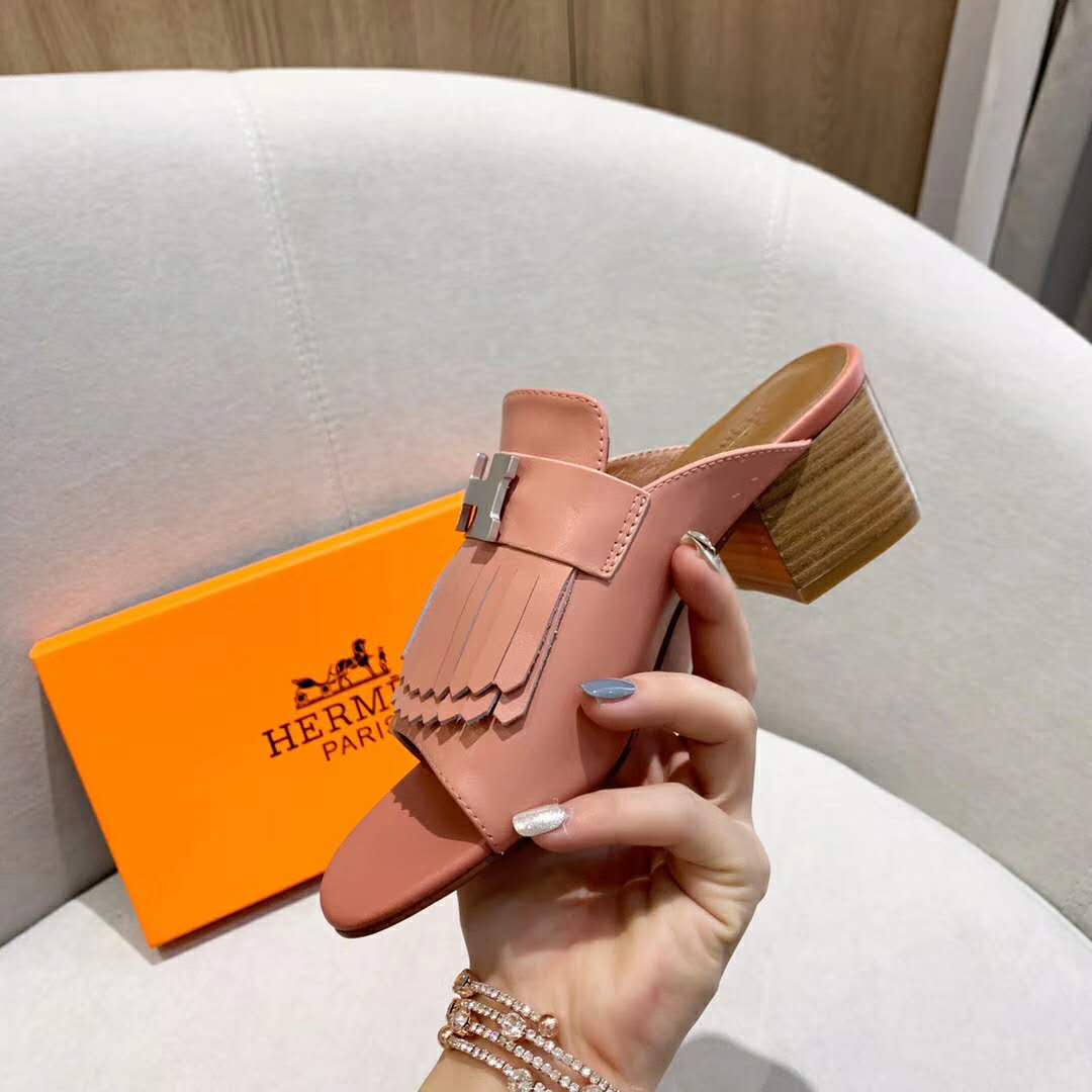 Hermes Women Alma Sandal Goatskin with Fringe Detail-Pink