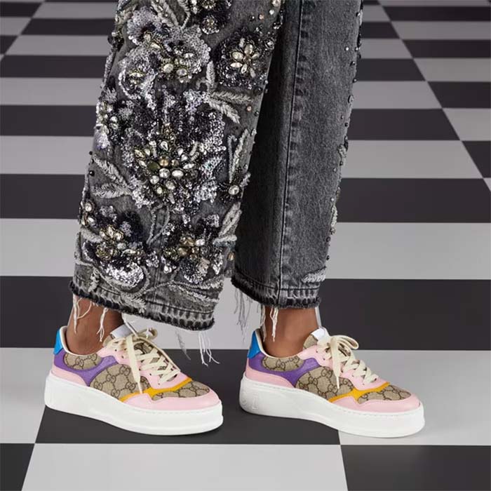 Gucci Unisex GG Sneaker Beige Ebony GG Supreme Canvas Mid 5.6 CM Heel