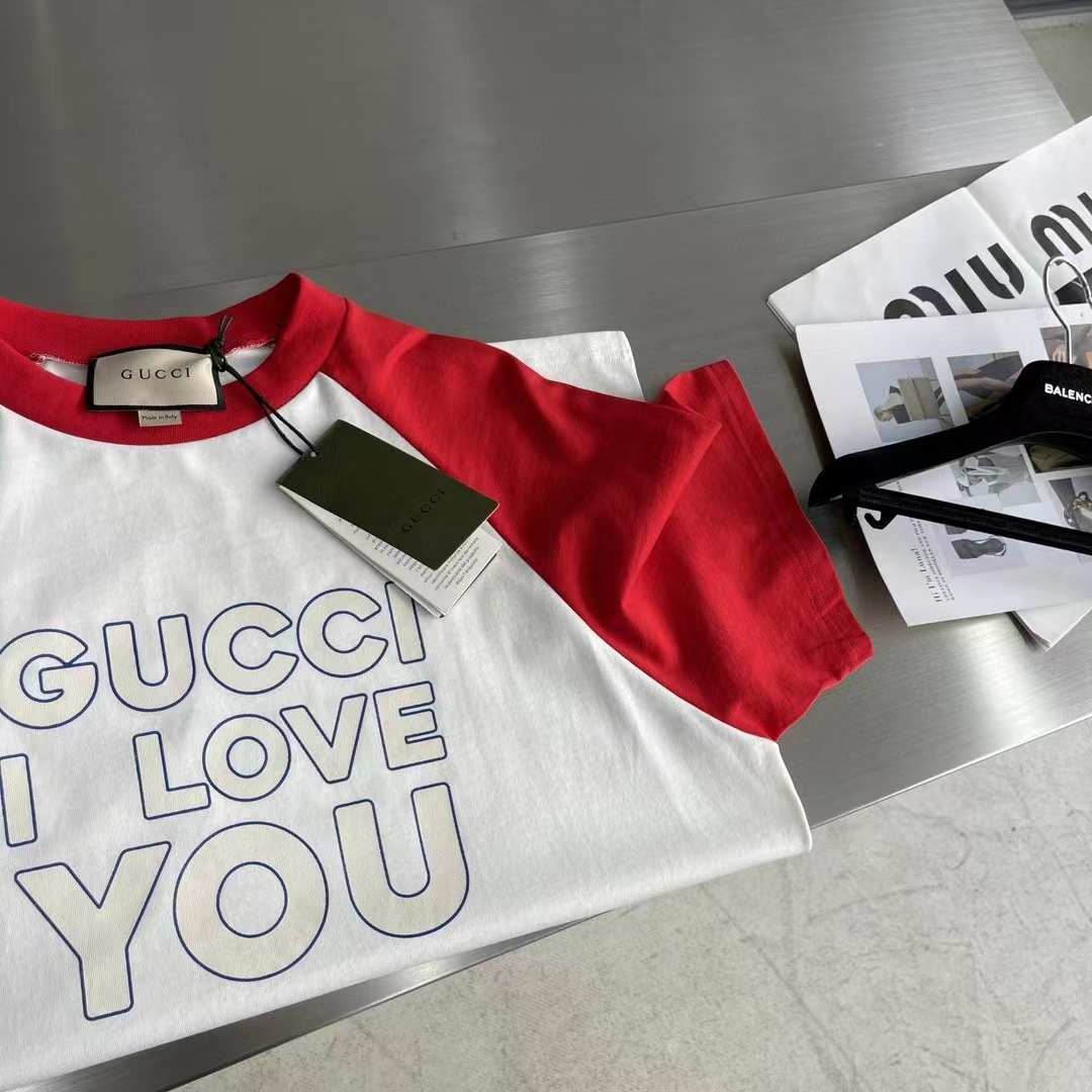 Gucci Women GG Cotton Jersey T-Shirt Red Off White Medium Crewneck Raglan Sleeves