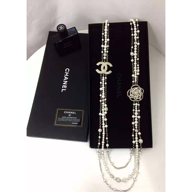 Chanel Women Long Necklace in Metal Glass Pearls & Diamantés-White