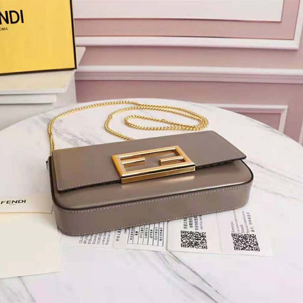 Fendi Women Wallet on Chain with Pouches Leather Mini-Bag-Brown