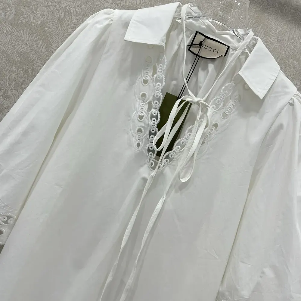 Gucci Women Cotton Poplin Shirt with Embroidery 826591