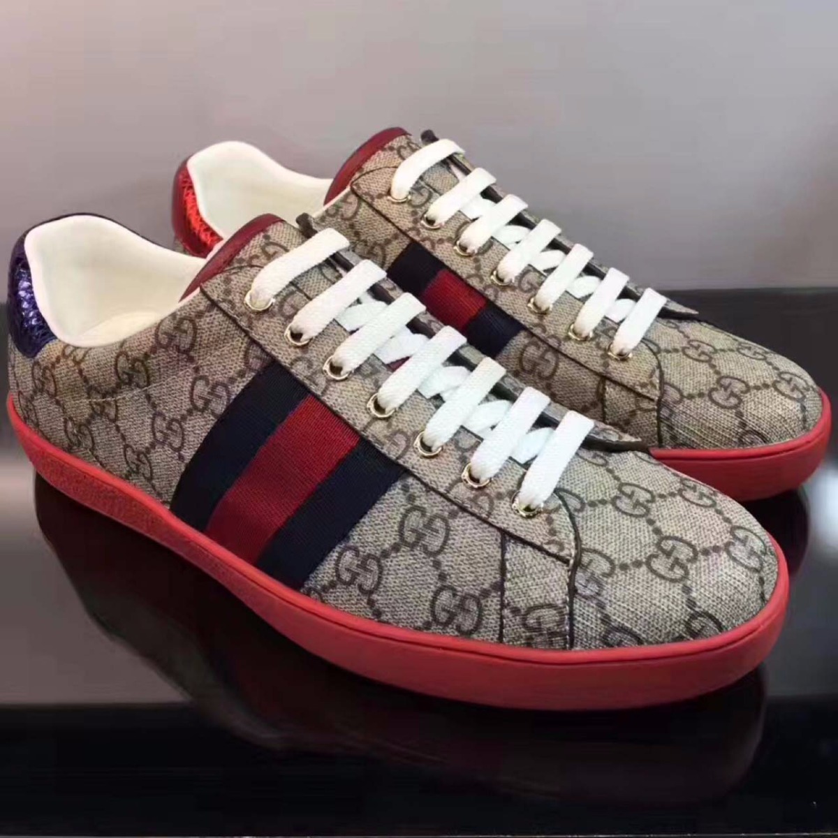 Gucci Men Ace GG Supreme Canvas Sneaker Shoes-Red