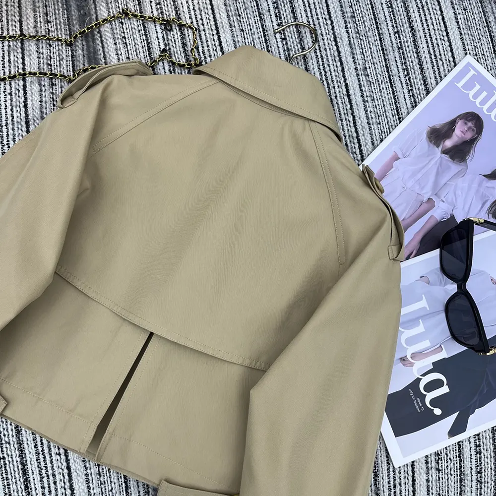 Louis Vuitton LV Women Cropped Trench Jacket 1AGNEC