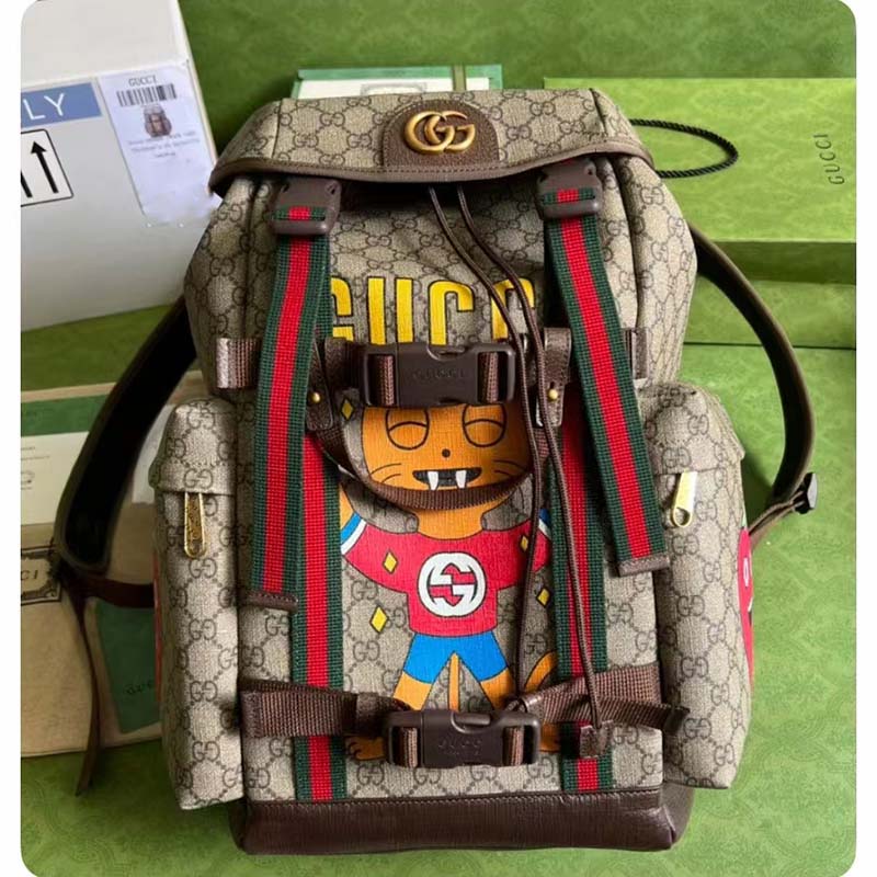 Gucci Unisex Cat Print Skateboard Backpack Beige Ebony GG Supreme Canvas