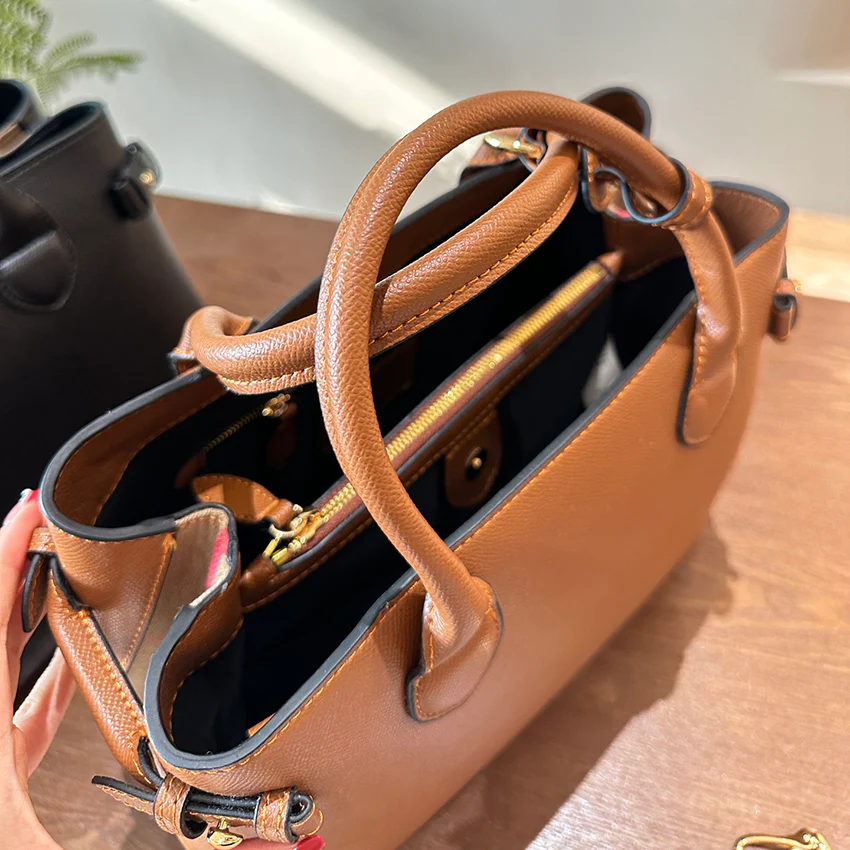 Luxury classic plaid handbag 1024071102