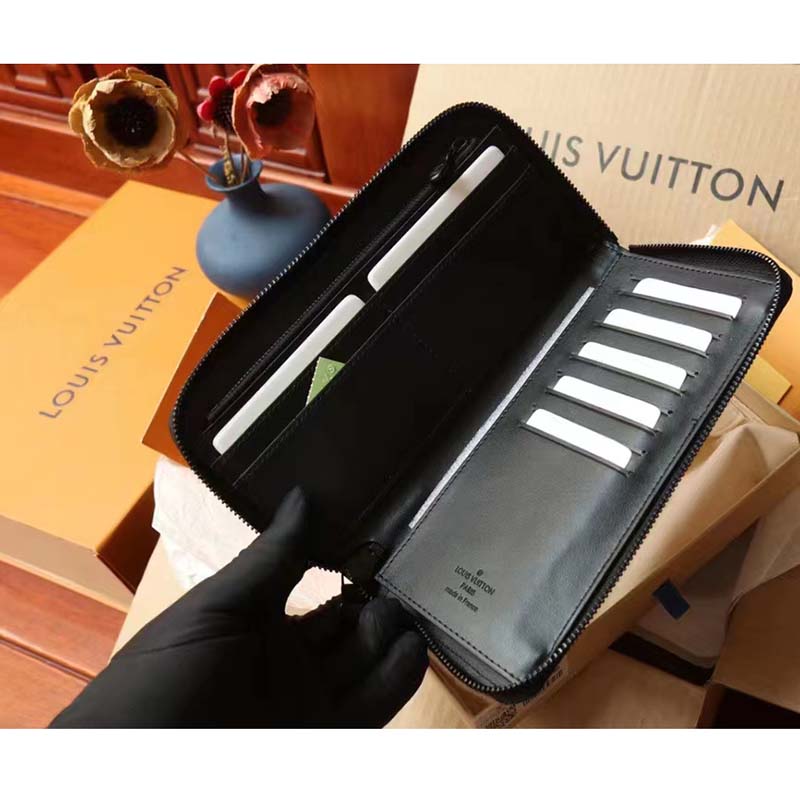 Louis Vuitton LV Unisex Brazza Wallet Vertical Black Monogram Shadow Calf Leather