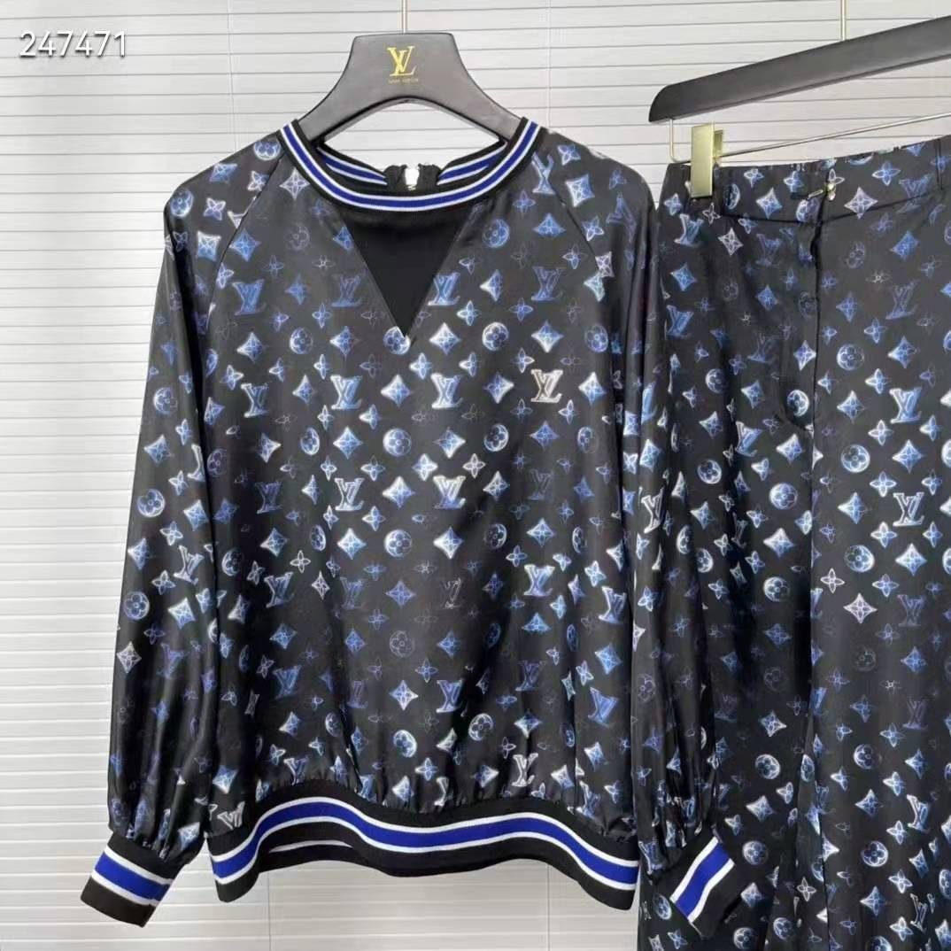 Louis Vuitton Women Silk Long-Sleeved Sweater Flight Mode Navy Blue