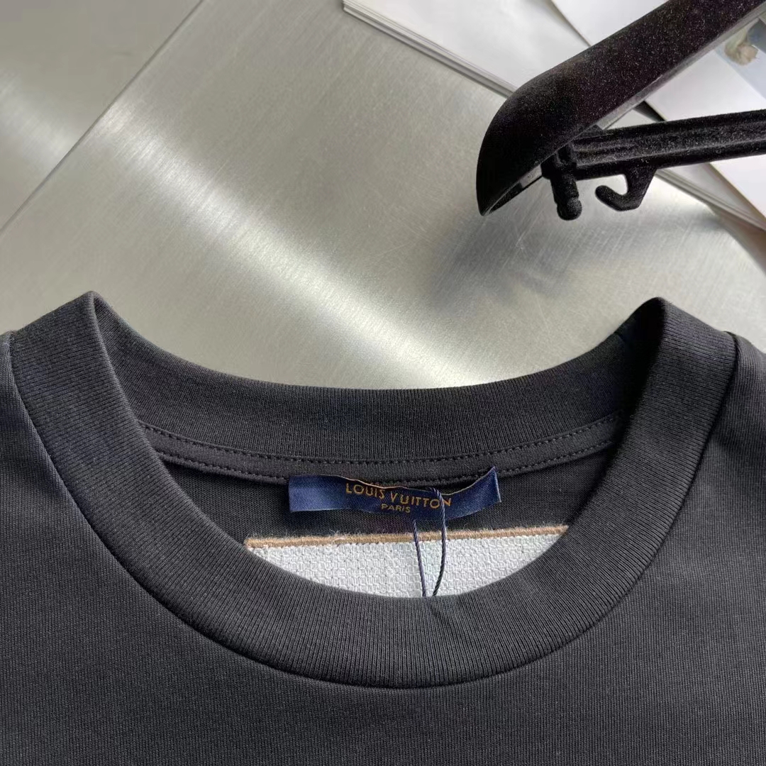 Louis Vuitton LV Women Bead-Embroidered Cotton T-Shirt Show Fit Embroidered Signature