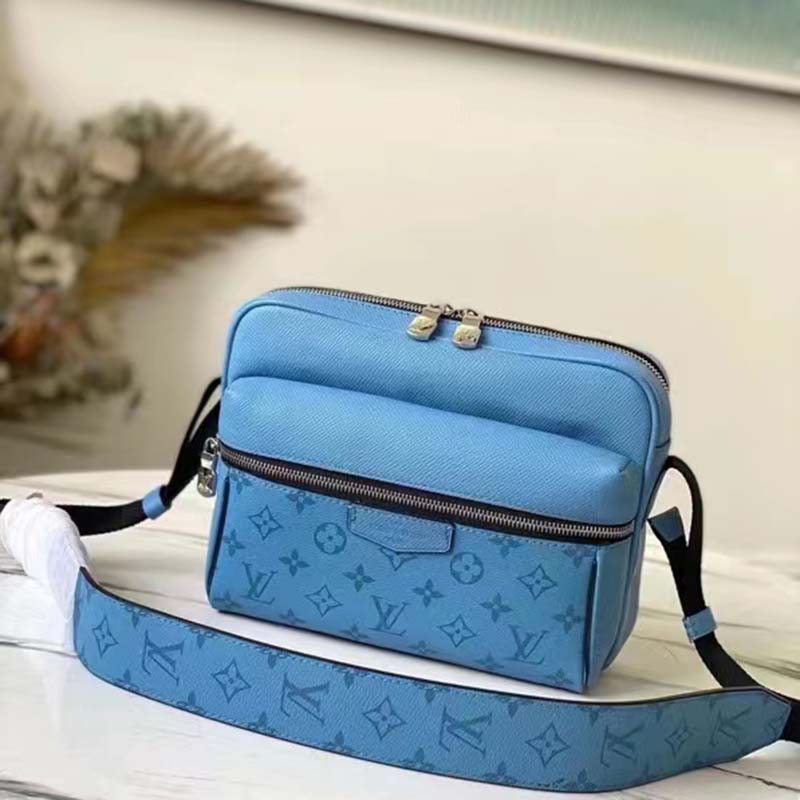 Louis Vuitton LV Unisex Outdoor Messenger Navy Blue Taiga Cowhide Leather Monogram Canvas
