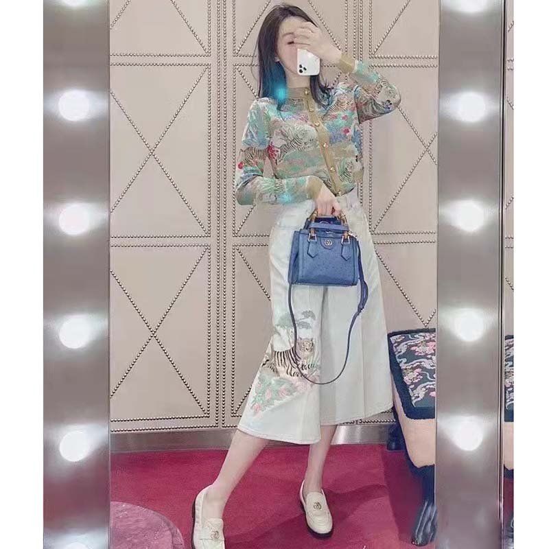 Gucci Women GG Tiger Jacquard Cardigan Gold Green Tiger Flower Extra Fine Lurex Crewneck
