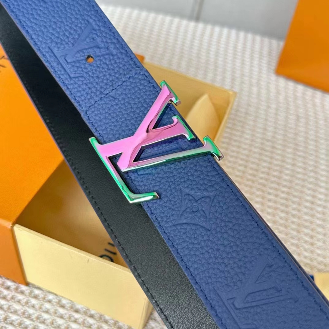 Louis Vuitton Unisex LV Initials 40 MM Reversible Belt Dark Blue Taurillon Calf Leather