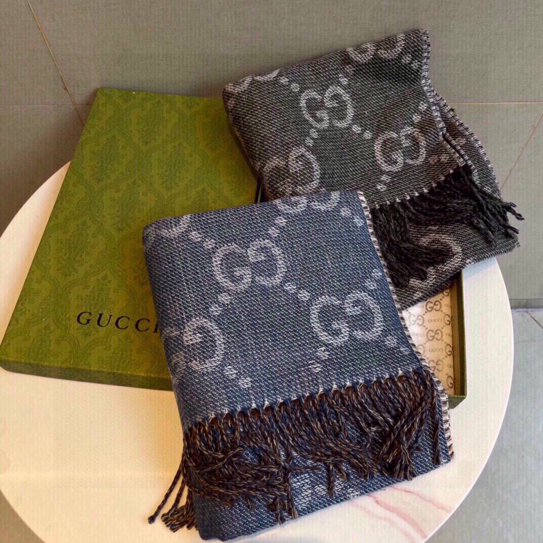 Gucci Unisex GG Jcquard Pattern Knit Scarf Tassels Grey Wool Light Grey GG