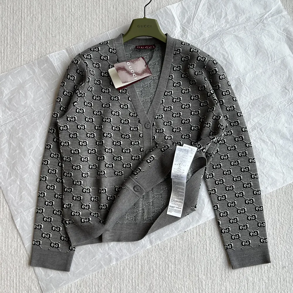 Gucci Women Wool Jacquard Cardigan with GG Shadow 798137XKD8R1136