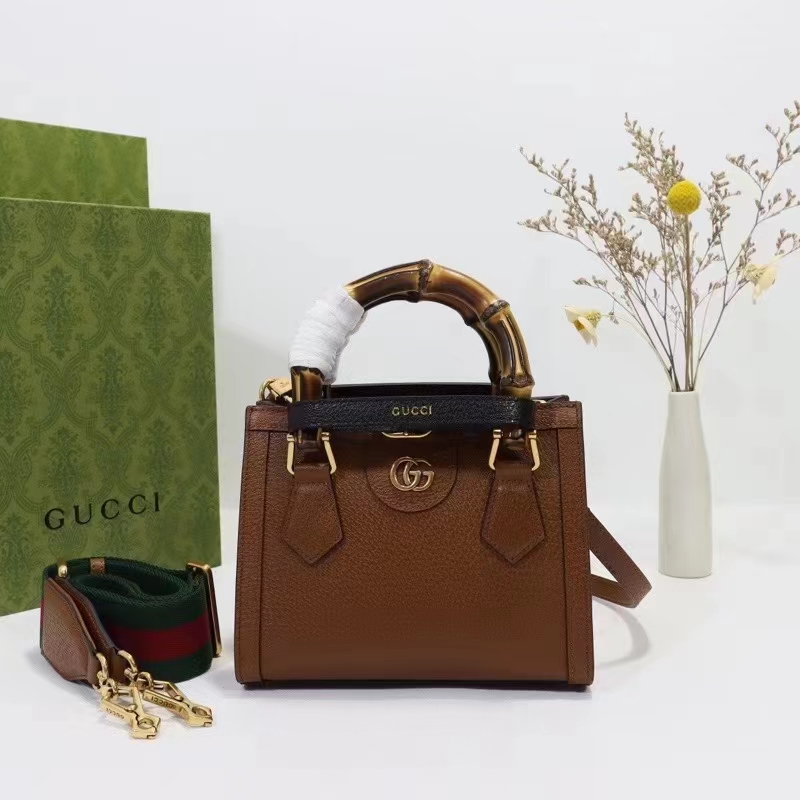 Gucci GG Women Diana Mini Tote Bag Cuir Brown Leather Double G
