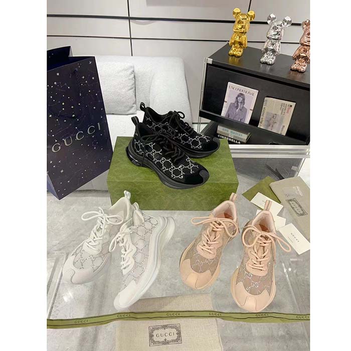 Gucci Unisex GG Gucci Run GG Crystal Mesh Sneaker Black Suede Mid 6 CM Heel