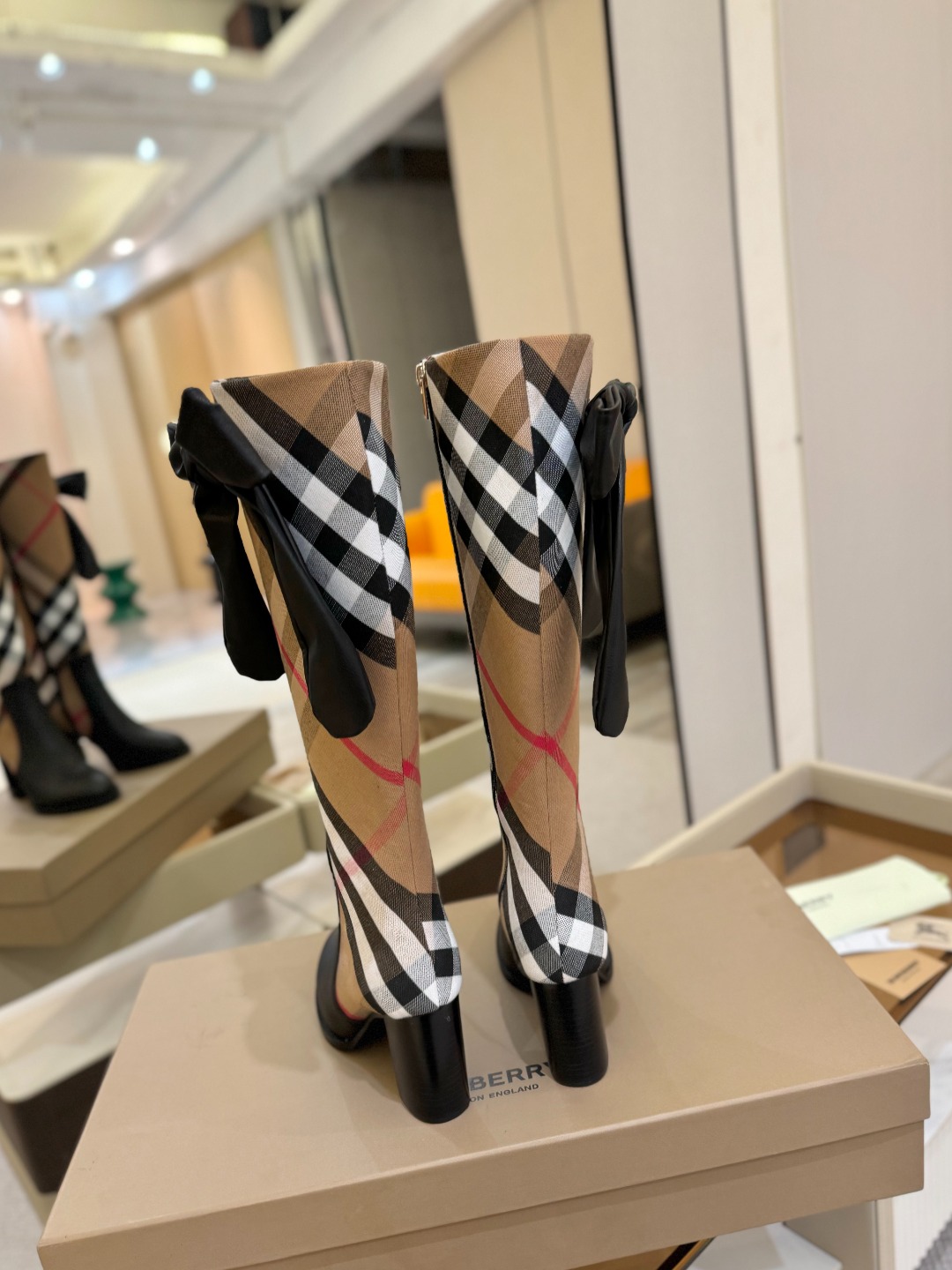 New plaid women's boots XC0425100901