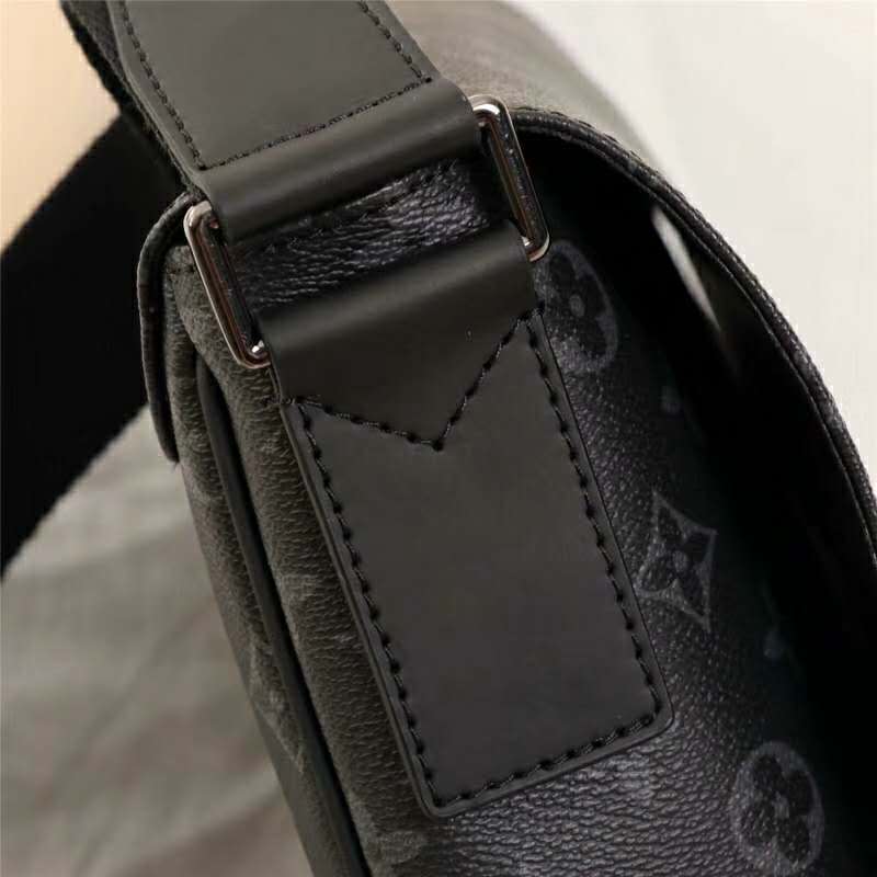 Louis Vuitton LV Men District PM Bag in Monogramme Eclipse Canvas-Grey