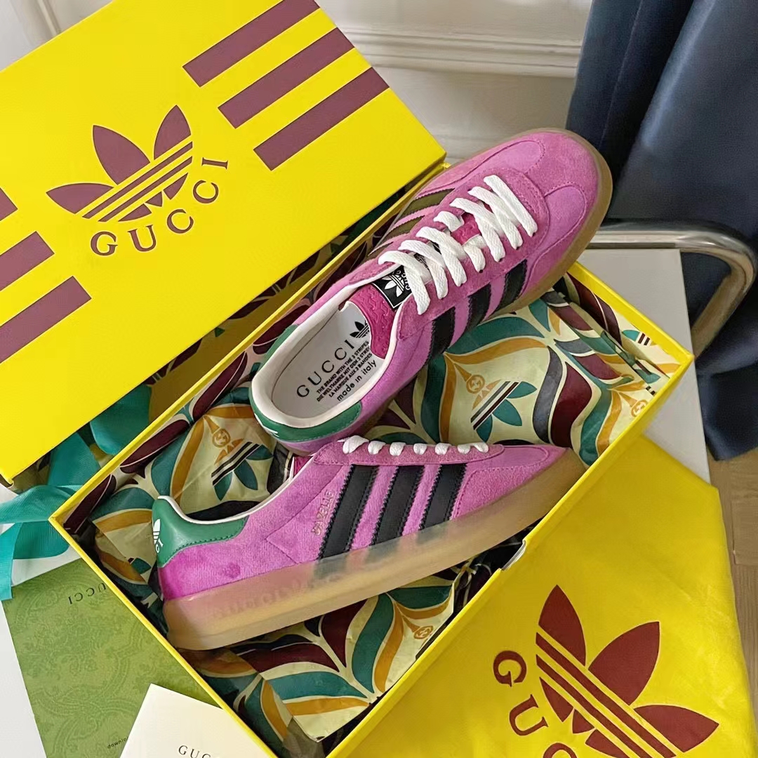 Gucci Unisex Adidas x Gucci Gazelle Sneaker Pink Suede Trefoil Embossed