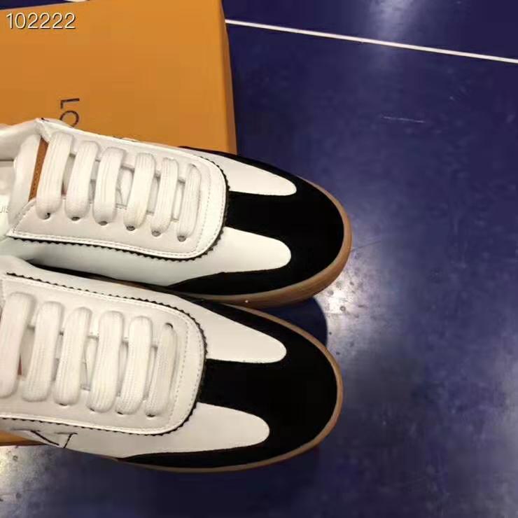 Louis Vuitton LV Women LV Frontrow Sneaker in Calf Leather and Suede Calf Leather-Black