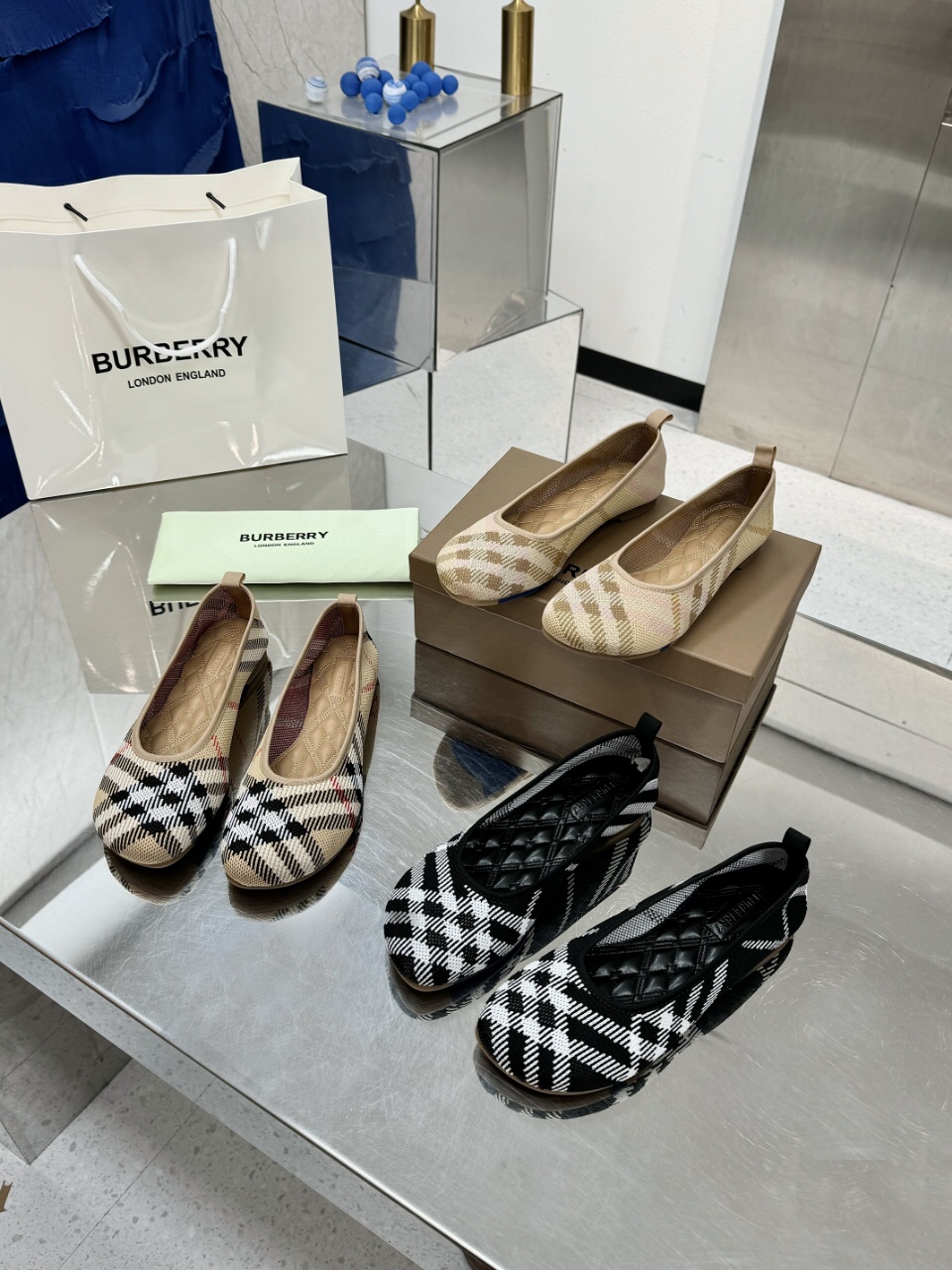 Luxury fashion classic versatile sandals 1024061820