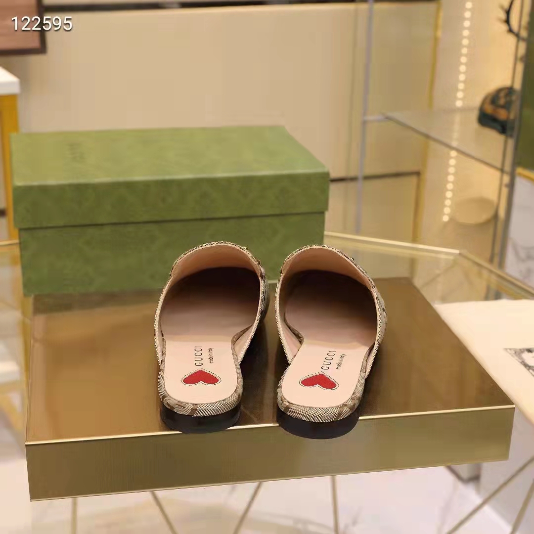 Gucci Unisex Jumbo GG Princetown Slipper Camel Ebony Jumbo GG Canvas