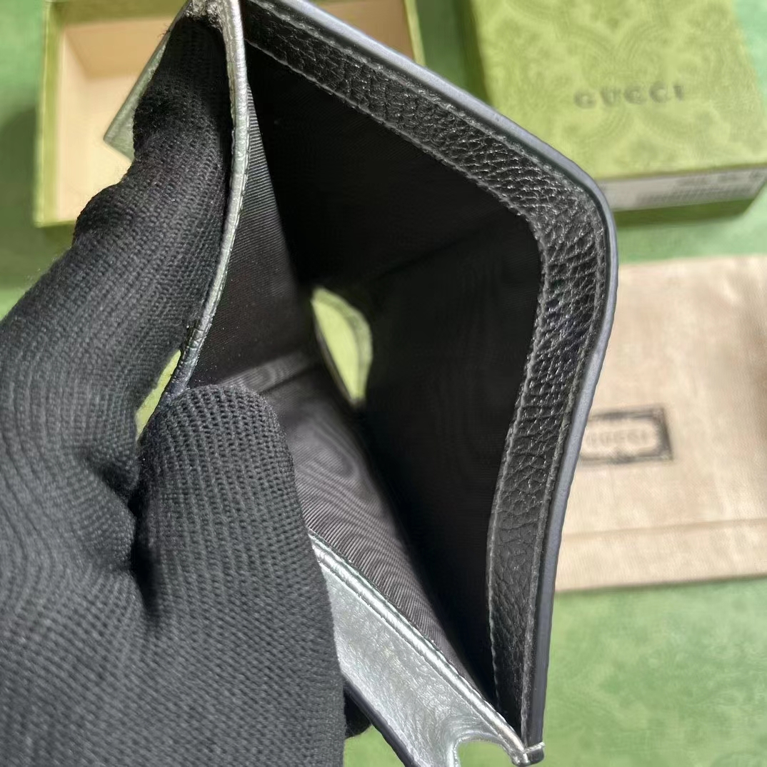 Gucci Unisex GG Marmont Card Case Wallet Metallic Silver Leather Double G