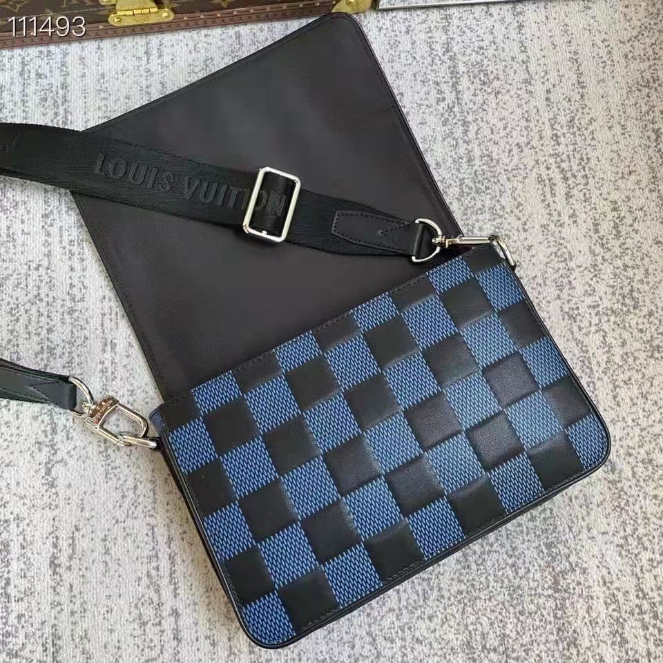 Louis Vuitton LV Unisex Studio Messenger Blue 3D Damier Infini Cowhide Leather