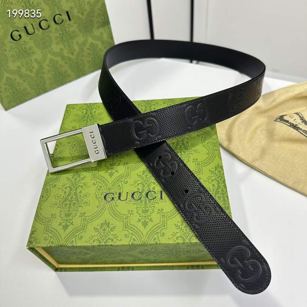 Gucci Unisex GG Belt Rectangular Buckle Black Leather 3.6 CM Width