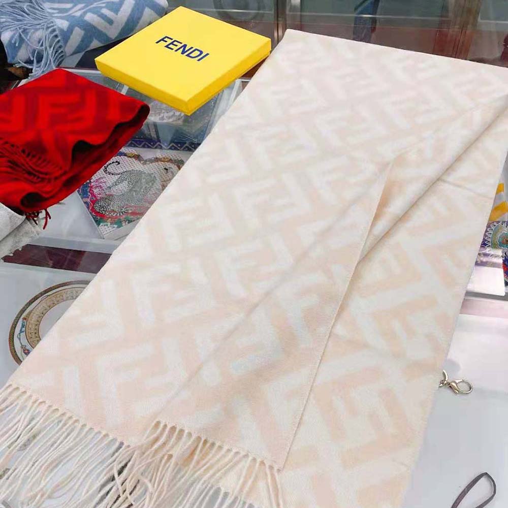 Fendi Women FF Scarf Pale Pink Cashmere Scarf