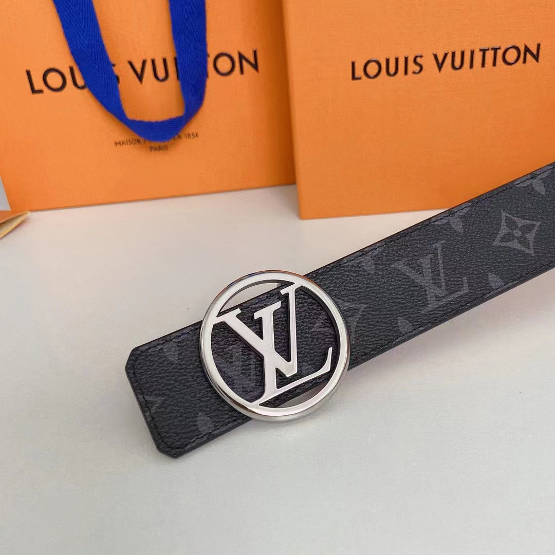 Louis Vuitton Unisex LV Circle 40 MM Reversible Belt Monogram Eclipse Canvas Calf Leather