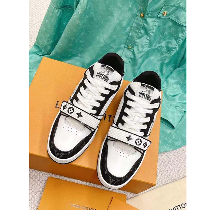 Louis Vuitton LV Unisex Trainer Sneaker Black Monogram Denim Rubber Outsole Monogram Flowers