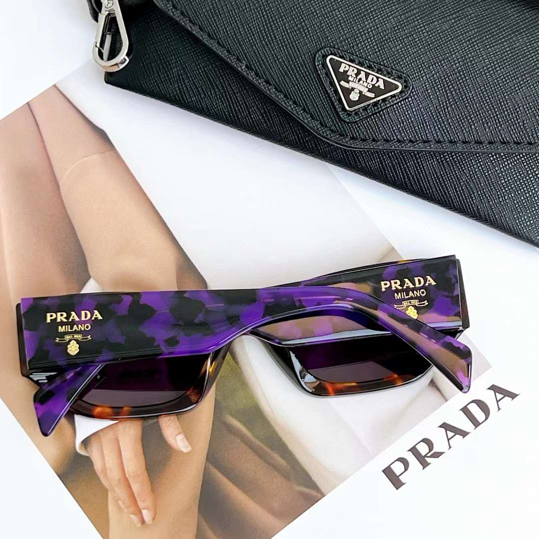 Prada Unisex Sunglasses Prada Logo 100% UVA / UVB Protection Standard Fit