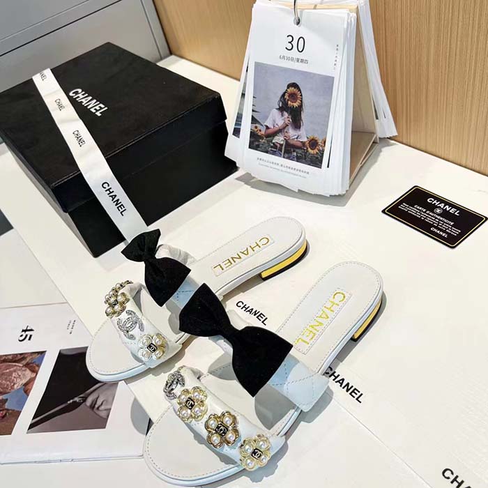 Chanel Women Mules Lambskin White Black 1.5 Cm Heel