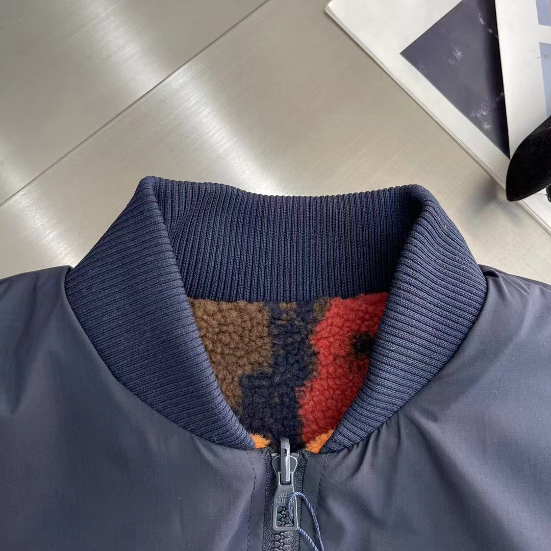 Louis Vuitton Women LV Reversible Fleece Gilet Regular Fit Zip Closure Multicolor