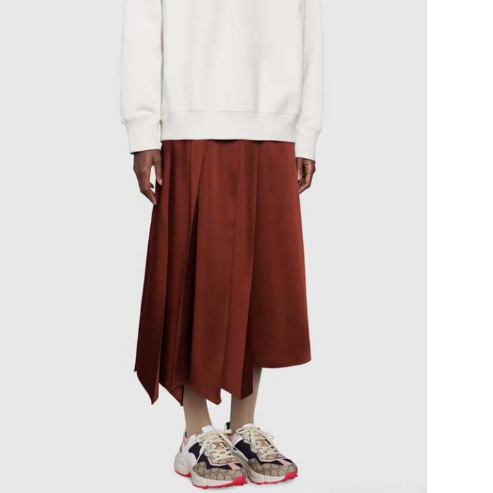 Gucci Unisex GG Rhyton Sneaker Beige Blue Pink GG Supreme Canvas Low Heel