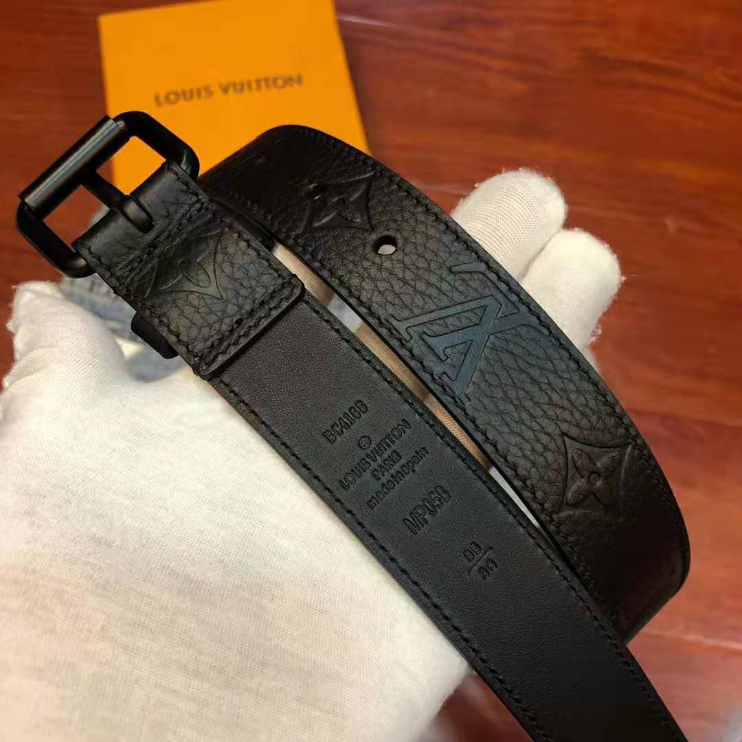 Louis Vuitton LV Unisex Signature Chain 35mm Belt in Taurillon Leather with Embossed Monogram