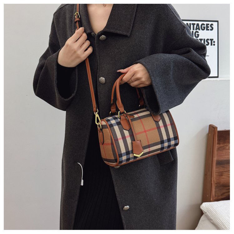 New casual retro plaid handbag PD042025051907